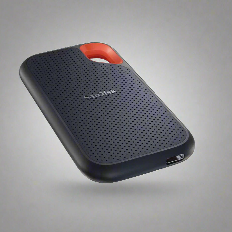 SanDisk Extreme Portable SSD E61 4TB SDSSDE61-4T00-G25 1050 MB/s USB 3.2 Gen 2, IP65 Rugged NVMe Storage