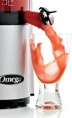Omega VSJ843RSF Vertical Slow Masticating Juice Extractor 43 RPM Compact Design with Automatic Pulp Ejection, 150-Watt, Silver
