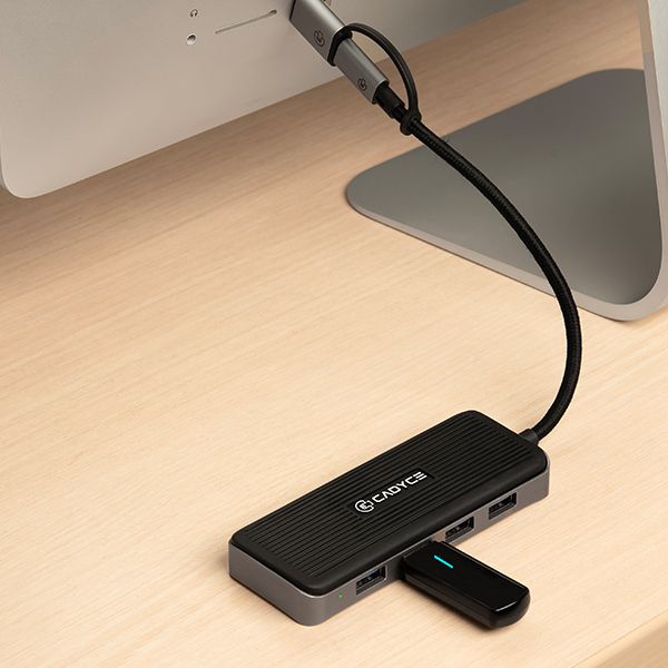 Cadyce CA-UC4H Plus USB‑C & USB 3.0 4‑Port Hub – product boxed with branding