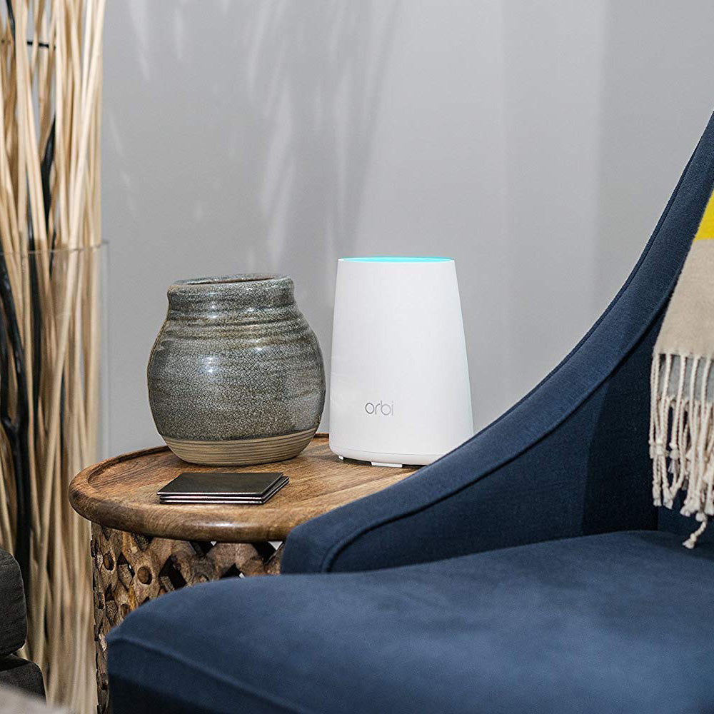 NETGEAR Orbi AC2200 Tri-band Wi-Fi Router