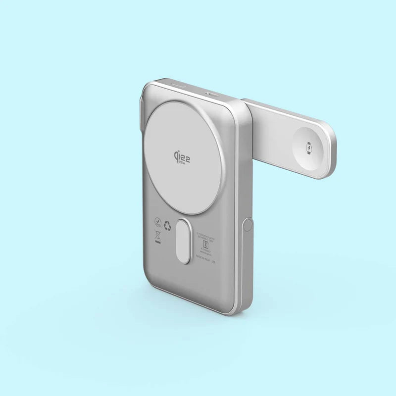 A silver magnetic door lock key fob with a circular magnetic plate and a side extension, shown on a light blue background. The brand name 'dige' is visible on the front.