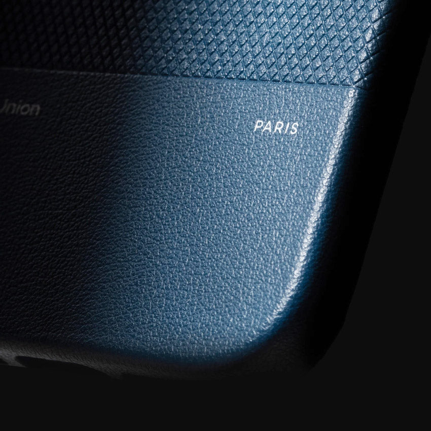 Re-Classic Case for iPhone Air - Navy