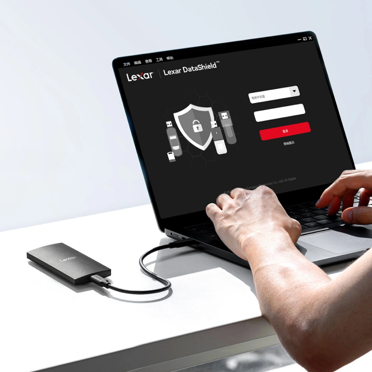 Lexar SL300 Portable SSD 2TB