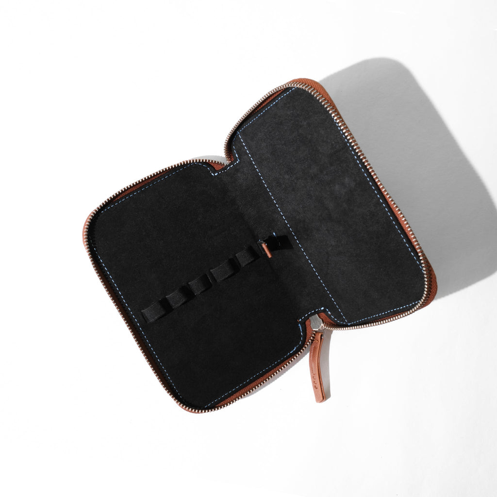 Endless Companion Leather Adjustable Pen Pouch - 5 Pens - Brown