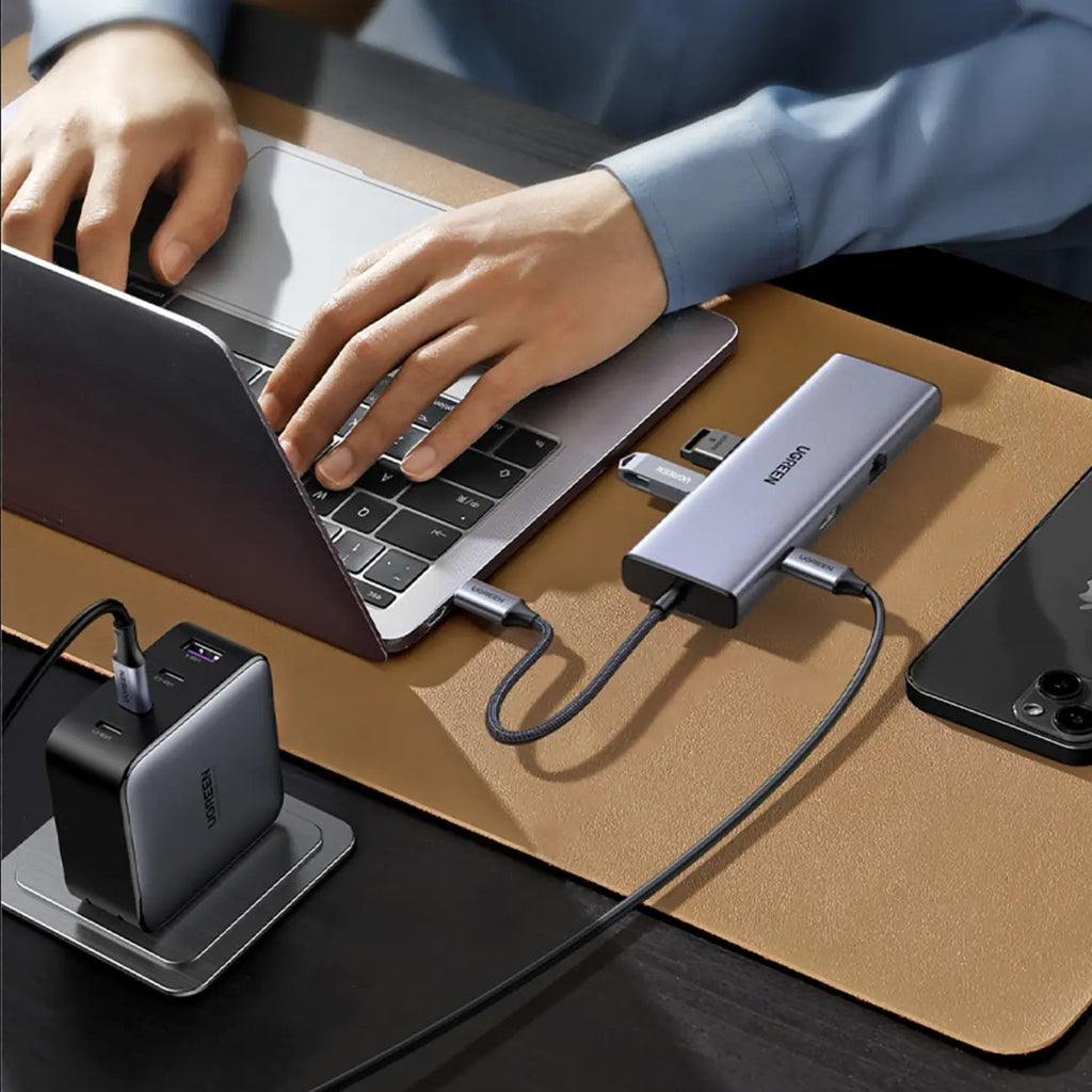 UGREEN 9-in-1 USB-C Docking Station 4K HDMI 100W PD 5Gbps USB 3.0 SD/TF Gigabit Ethernet Audio MacBook Windows Chromebook 15600