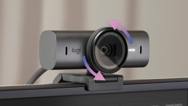 Logitech Master Series MX Brio 4K Ultra HD USB-C Collaboration and Streaming Webcam with Dual Mics - Graphite