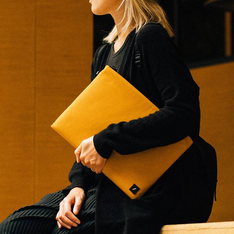 Stow Lite Sleeve for Macbook 14" - Kraft