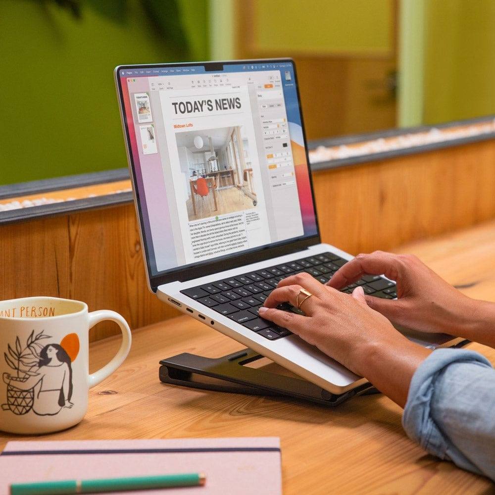 Curve Flex for MacBook - Black