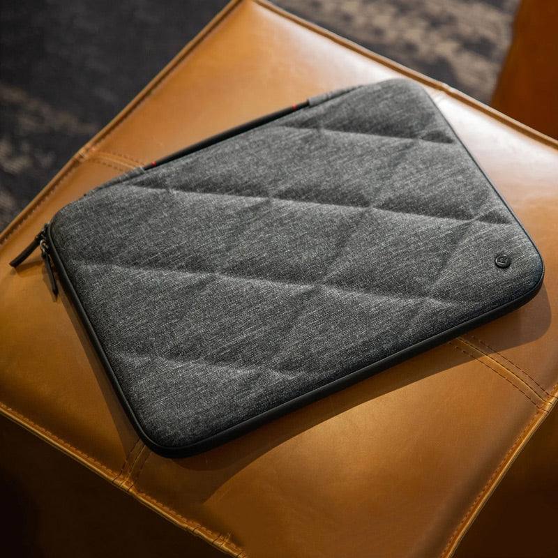SuitCase for Macbook Pro 16 inch - Dark Grey
