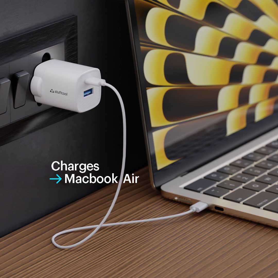 Novus 33W USB A + Type C PD Gan Charger